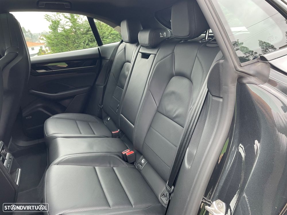 Porsche Macan Standard - 30