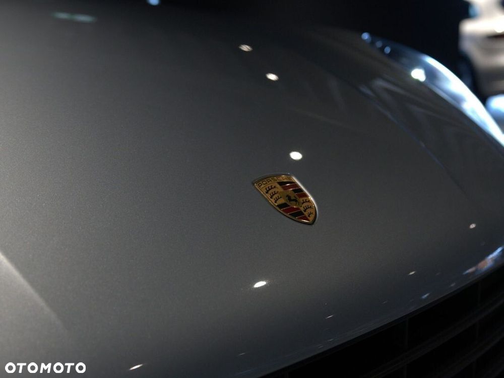 Porsche Macan Standard - 18