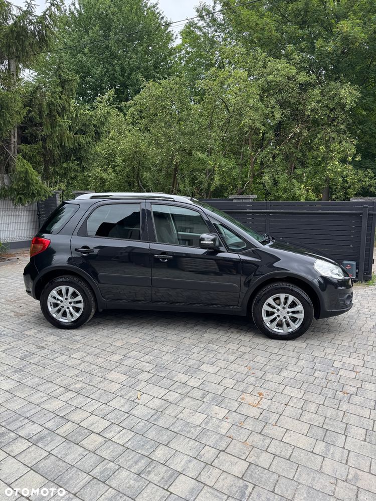 Suzuki SX4 1.6 VVT 4x4 Limited - 3