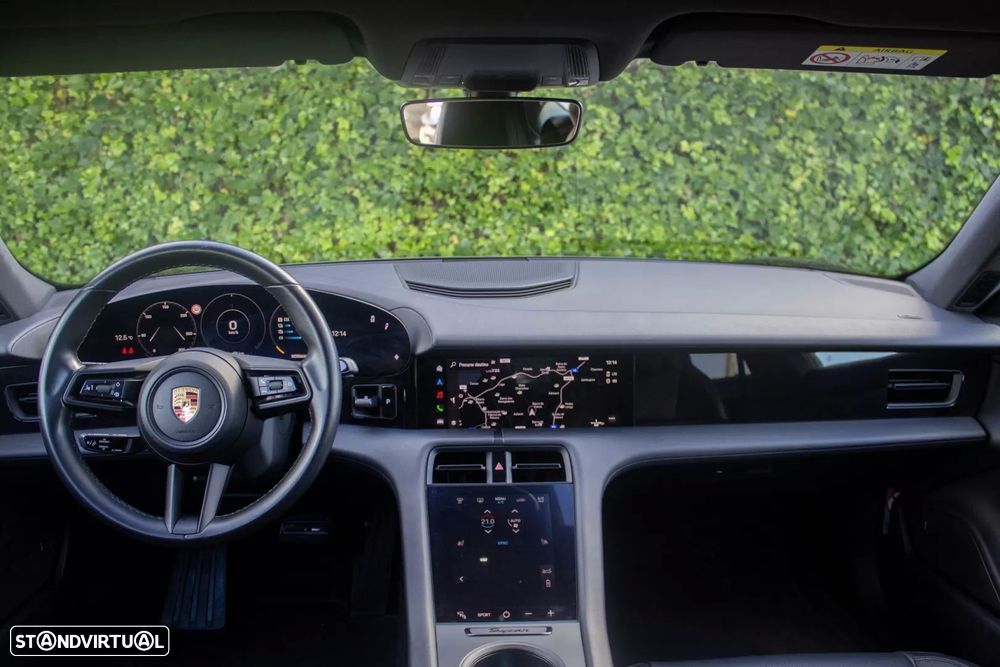 Porsche Taycan 4 Black Edition - 15