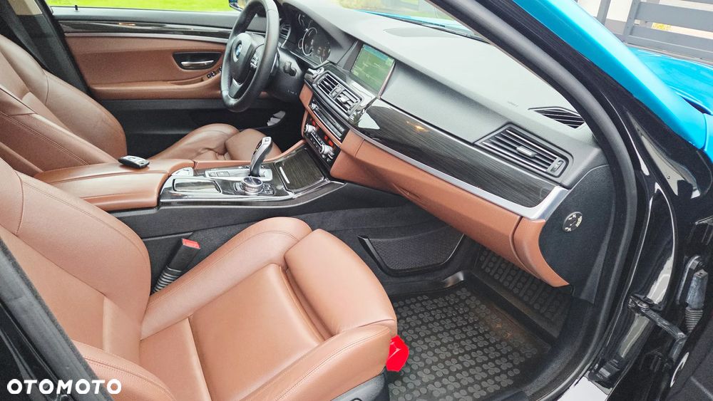 BMW Seria 5 - 35