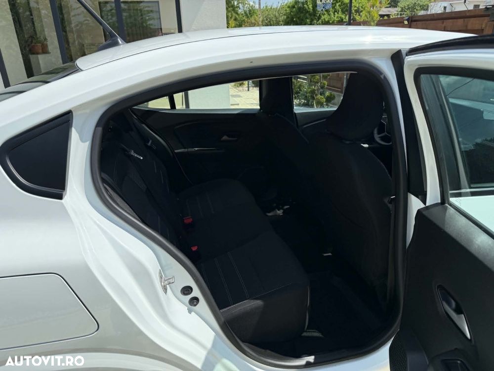 Dacia Logan ECO-G 100 MT6 Expression - 11