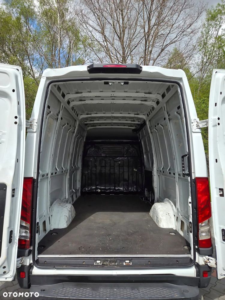 Iveco Daily 35S12 - 6