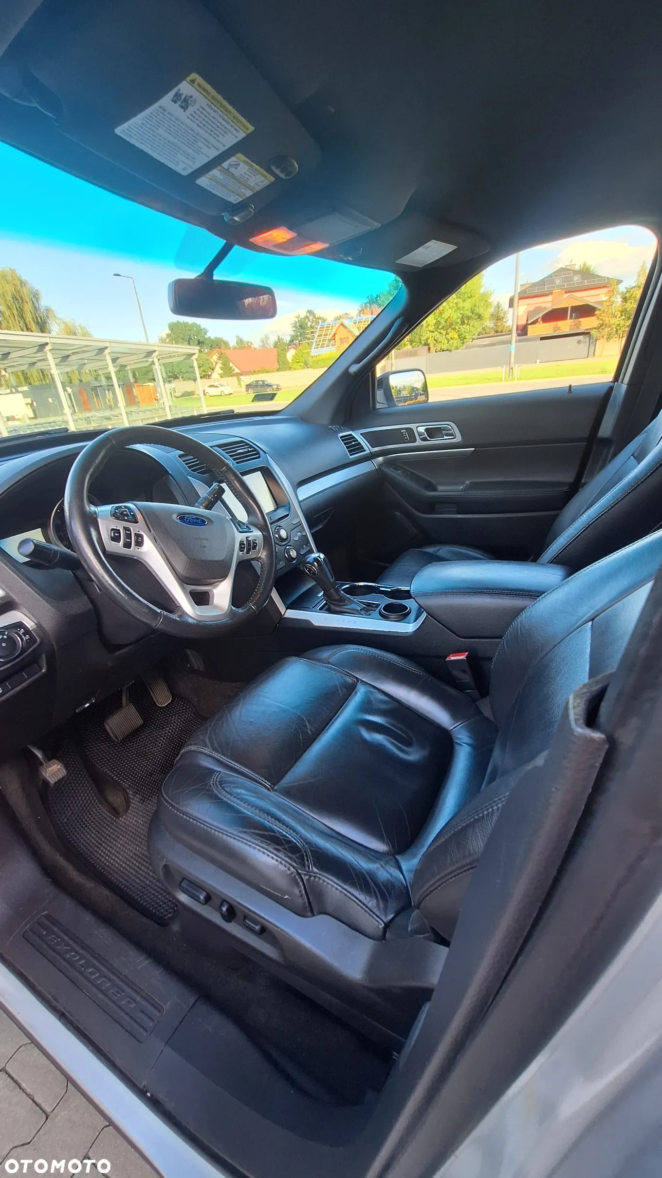 Ford Explorer - 9