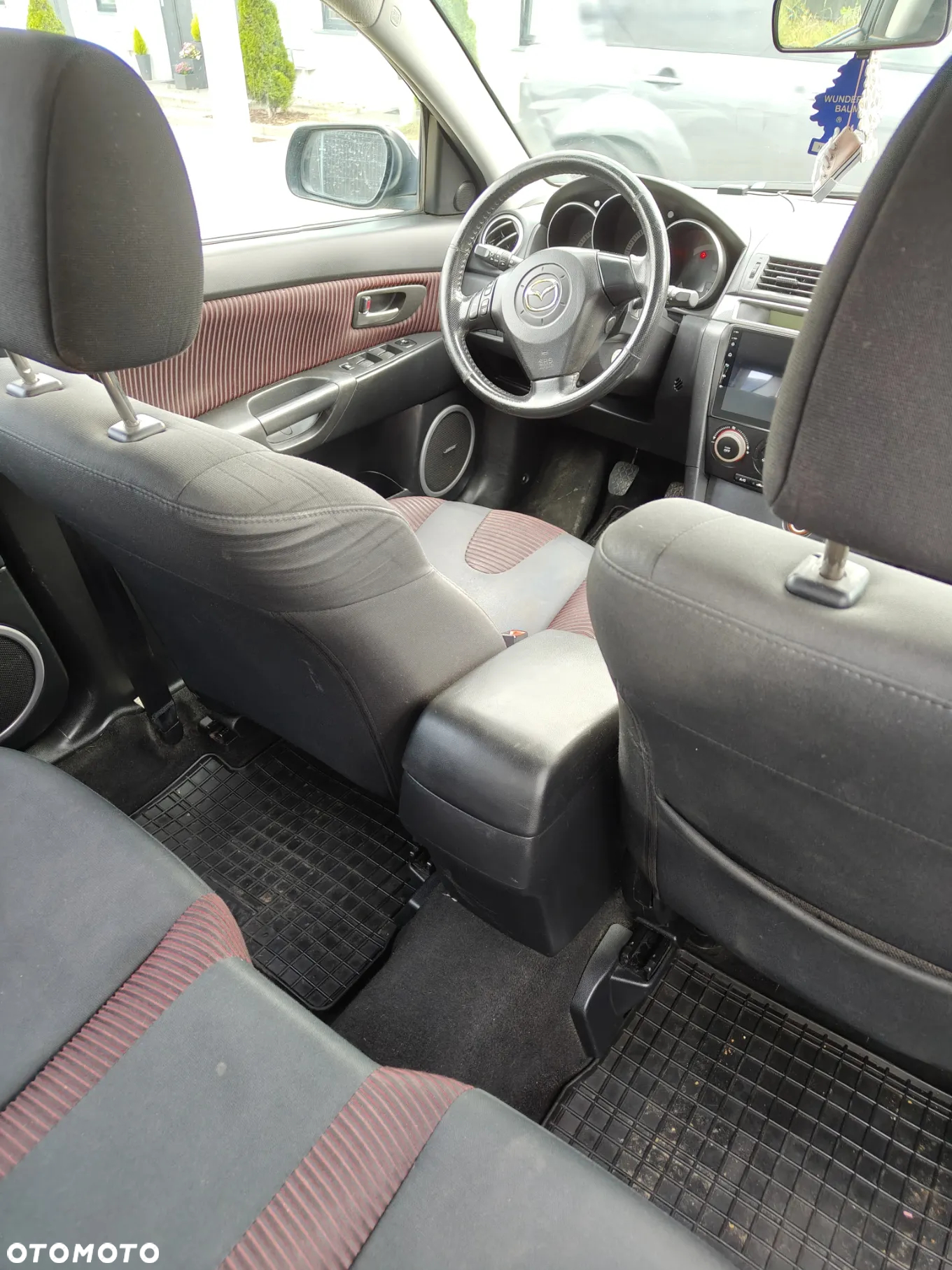 Mazda 3 - 4