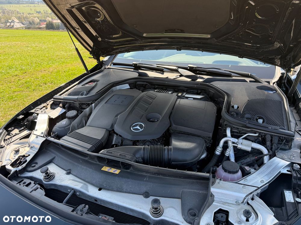 Mercedes-Benz CLS 300 d 4-Matic AMG - 15