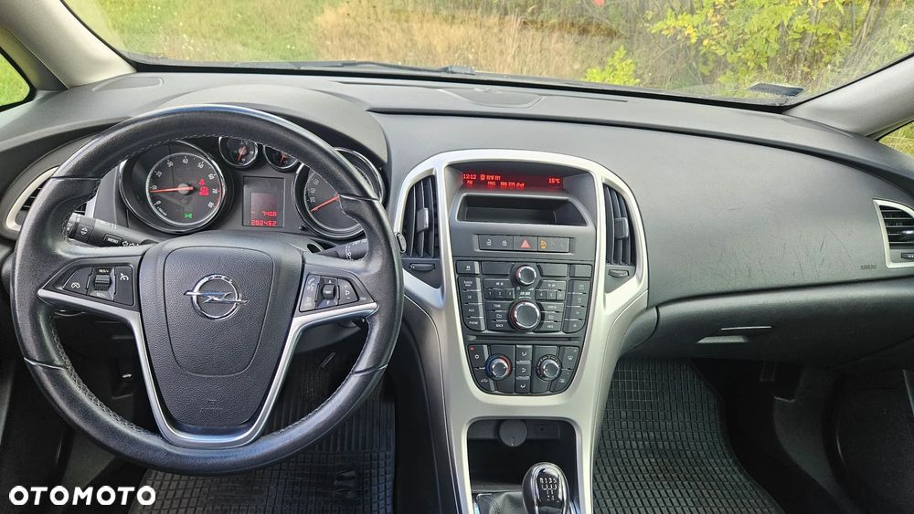 Opel Astra - 13