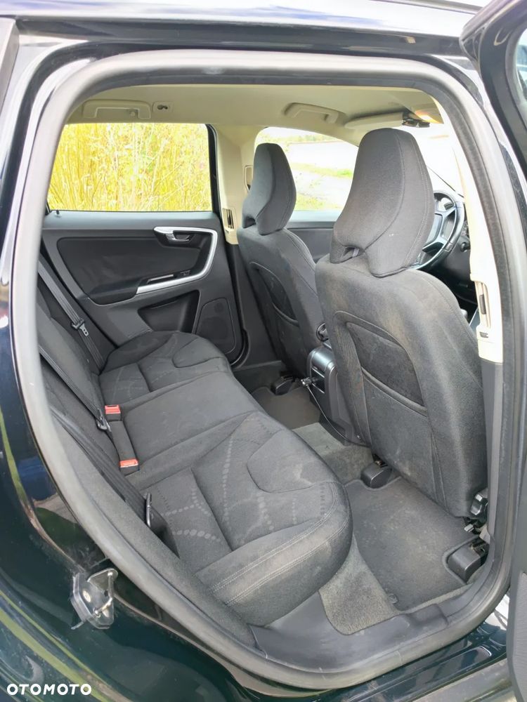 Volvo XC 60 D3 AWD Momentum - 13