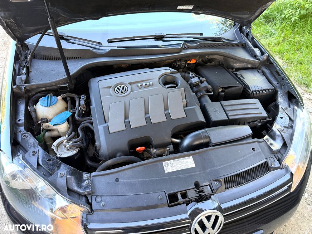 Volkswagen Golf 1.6 TDI DPF BlueMotion Technology MATCH - 13