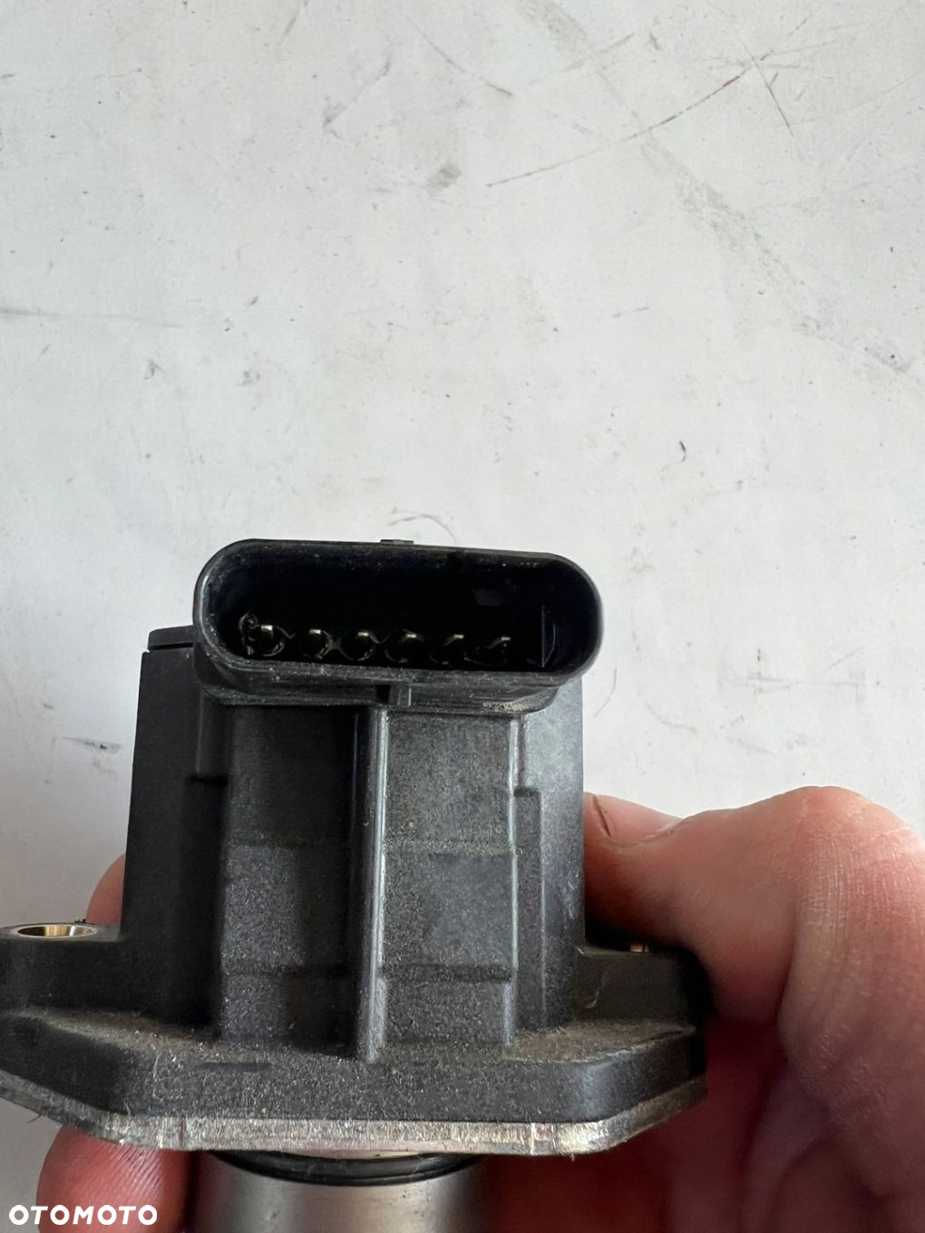 MERCEDES GLA 180 13-19 W156 X156 1.6T ZAWÓR SOLENOID WAŁKA ROZRZĄDU - 2