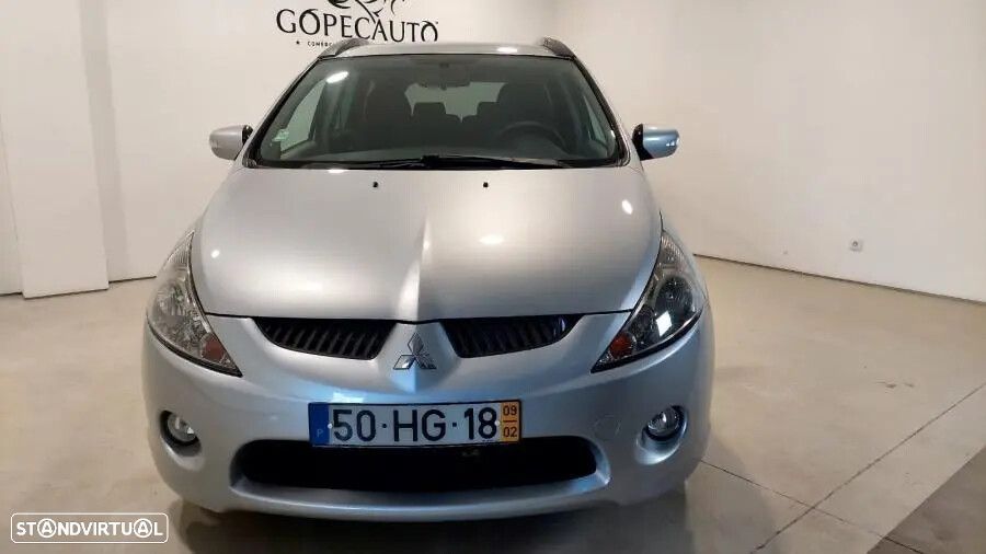 Mitsubishi Grandis - 3