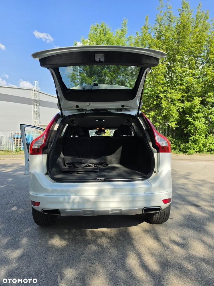 Volvo XC 60 - 8
