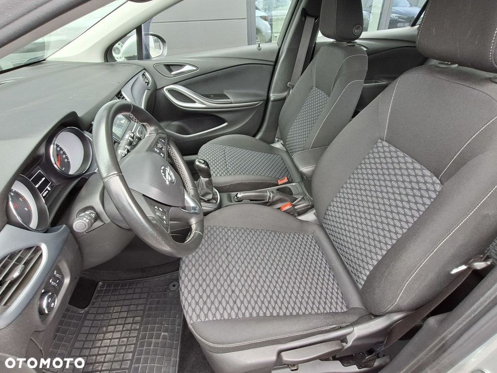 Opel Astra 1.4 Enjoy - 11