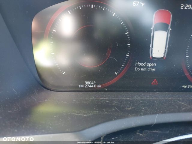 Volvo XC 90 T5 AWD Geartronic RDesign - 16