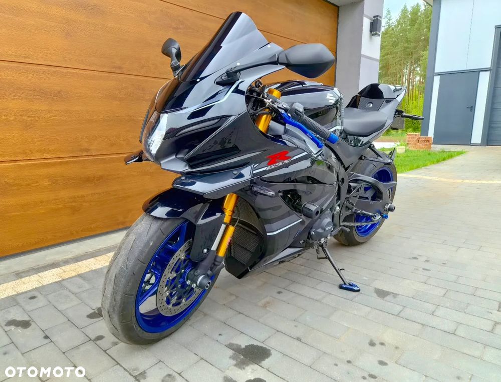 Suzuki GSX-R - 3