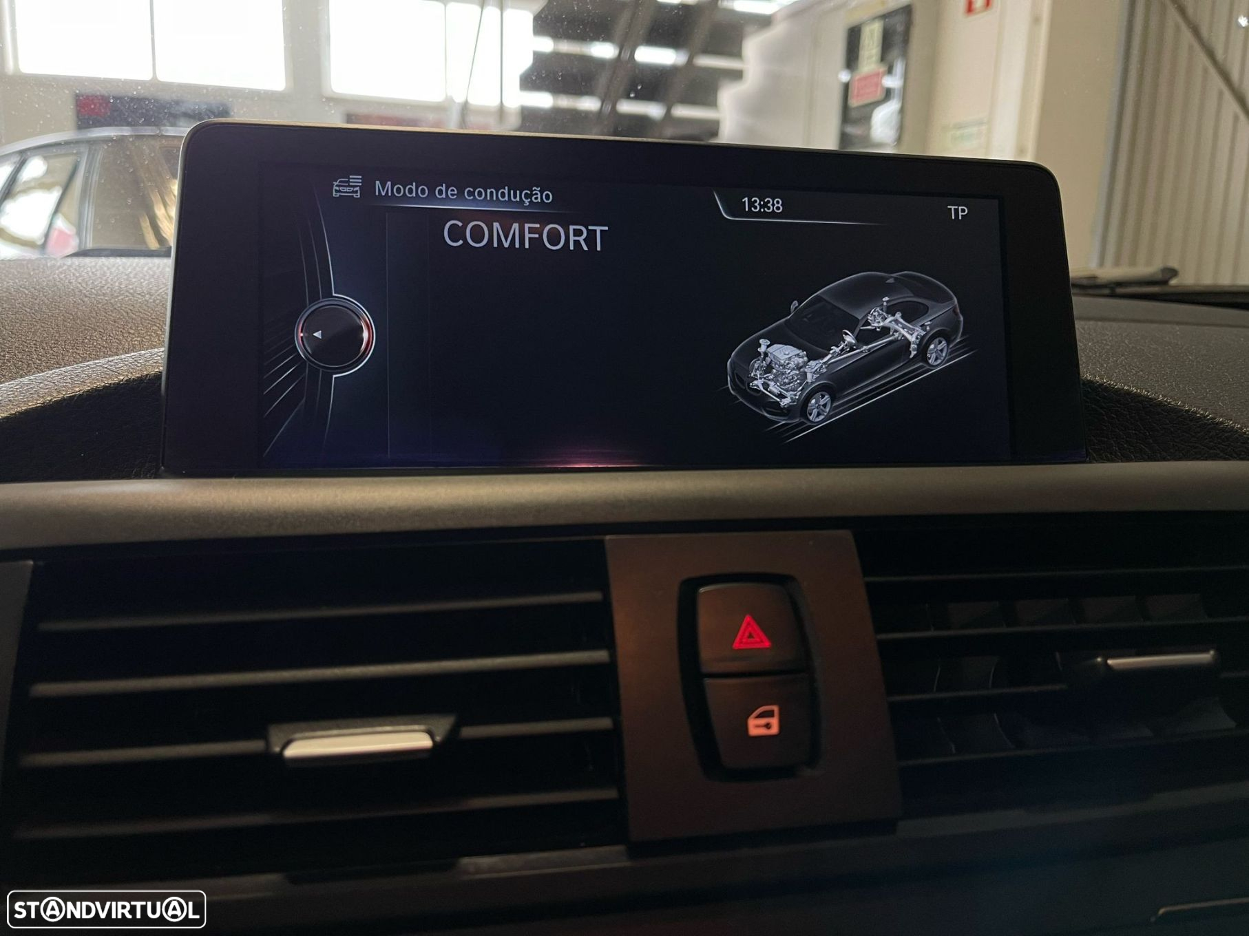 BMW 218 d Coupe Line Sport - 26