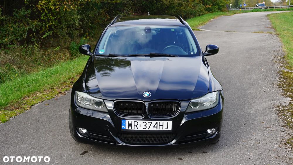 BMW Seria 3 2011 photo 4