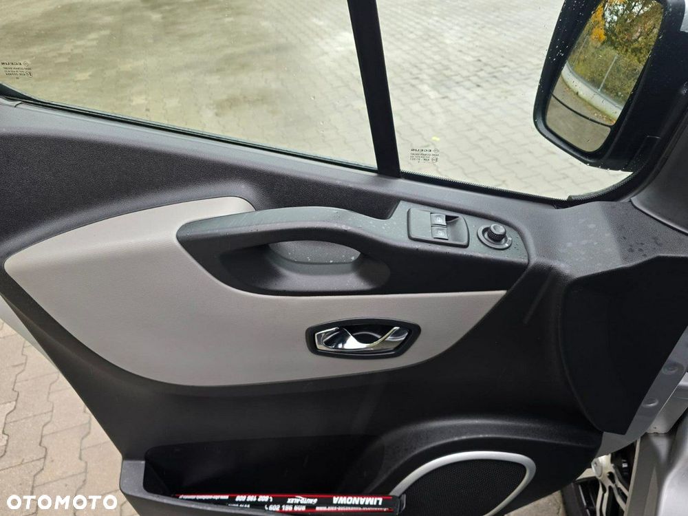 Renault Trafic - 35