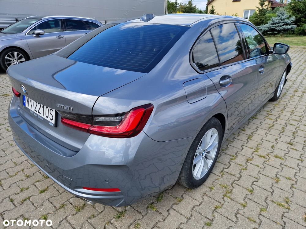 BMW Seria 3 318i - 3
