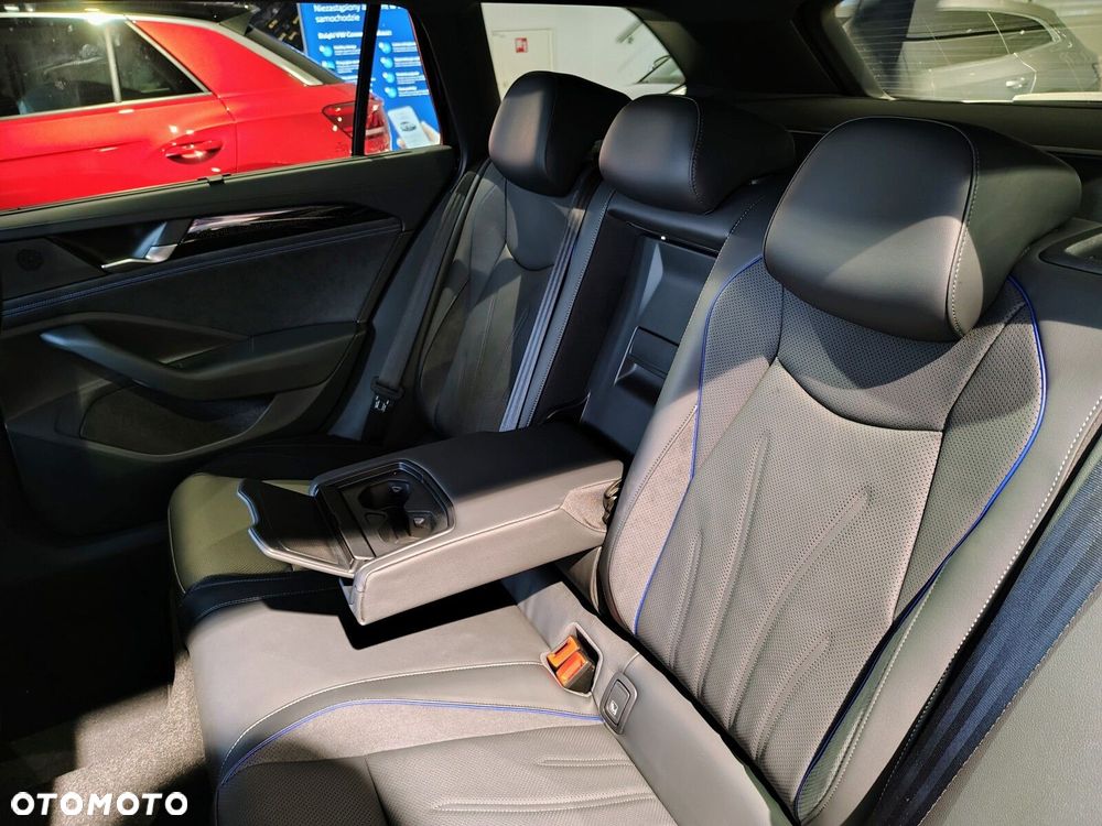 Volkswagen Passat - 28