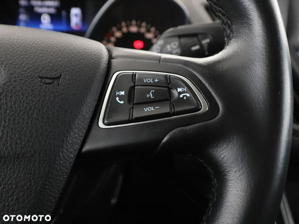Ford Kuga 2.0 TDCi 2x4 Business Edition - 29