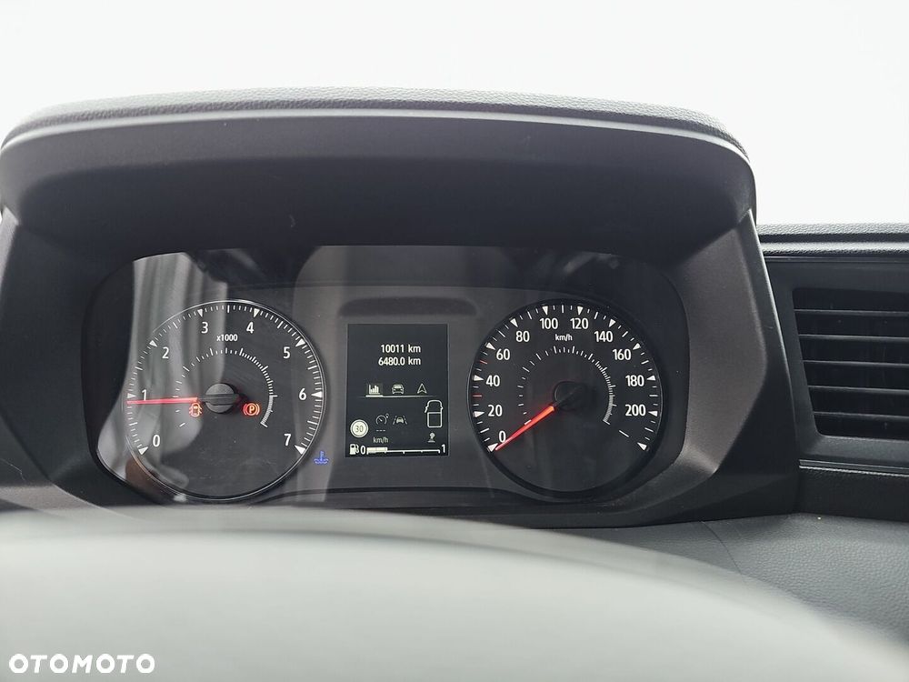 Renault Master - 22
