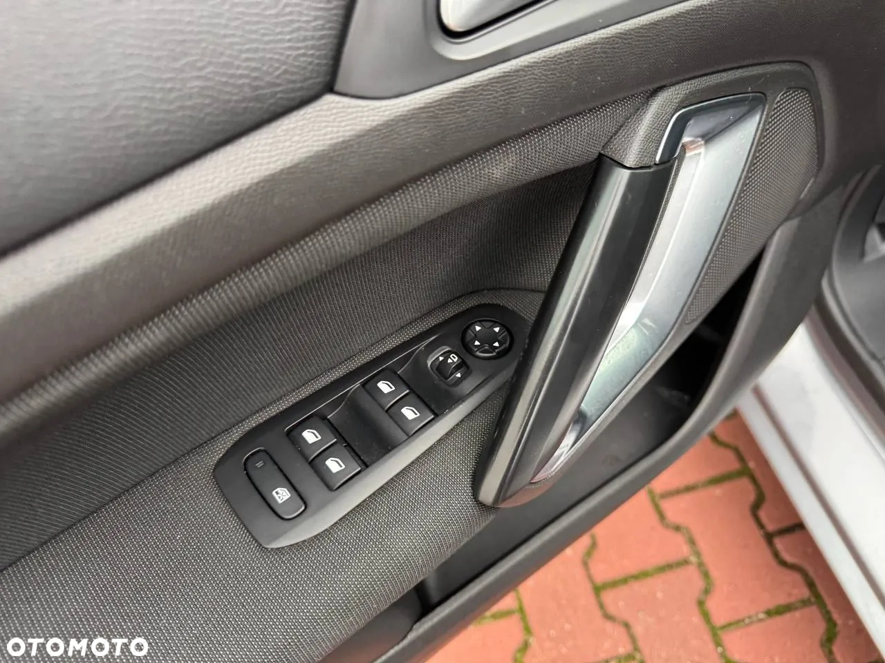 Peugeot 308 1.5 BlueHDi Allure Pack S&S - 14