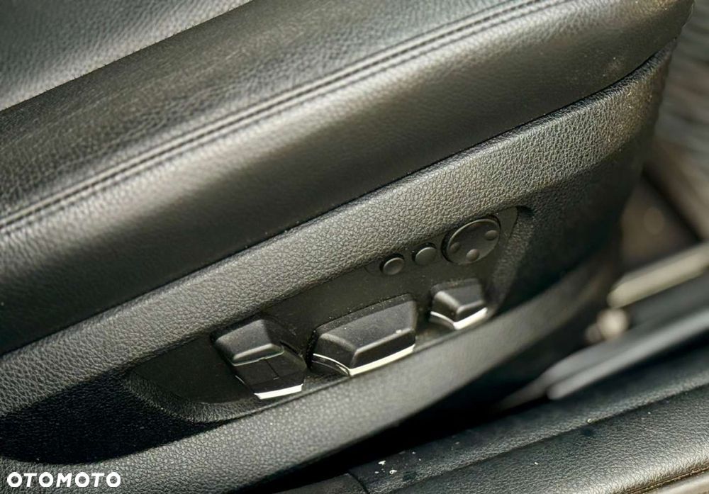 BMW Seria 5 - 21