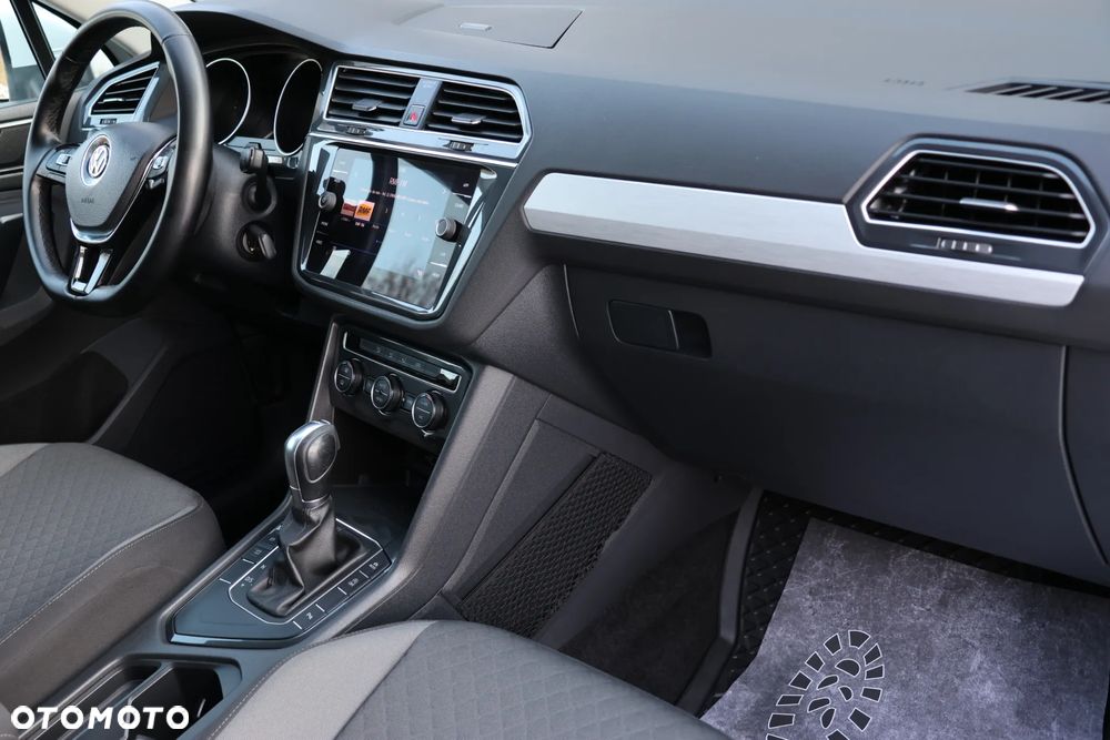 Volkswagen Tiguan 2.0 TDI SCR DSG R-Line - 13