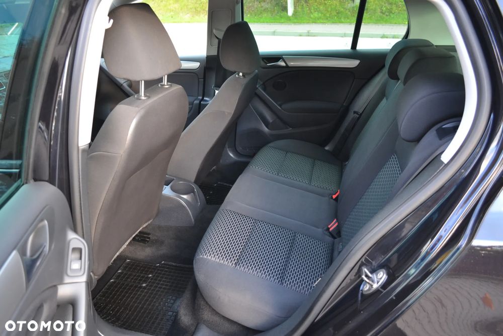 Volkswagen Golf 1.4 Style - 29