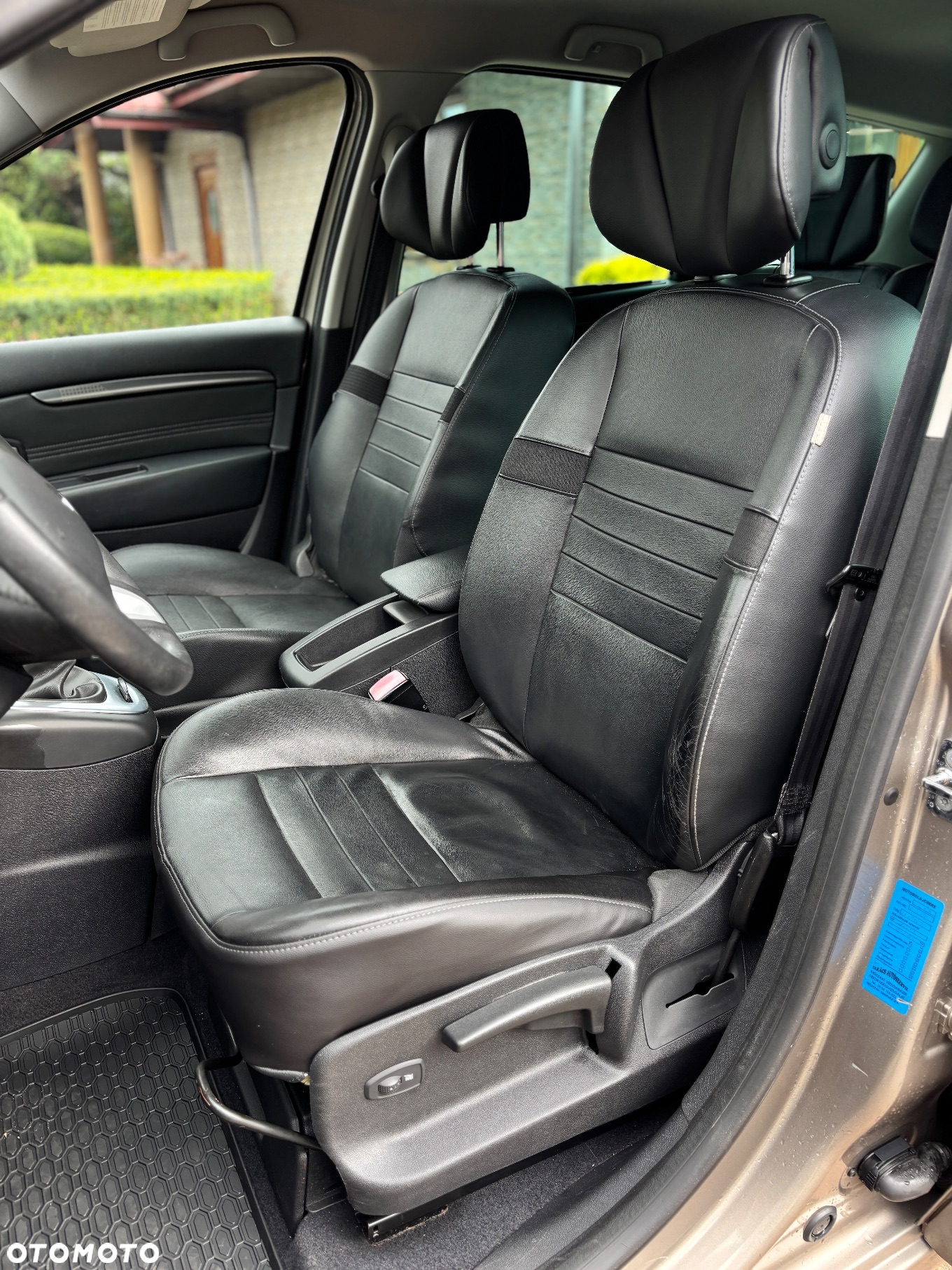 Renault Scenic 1.9 dCi Privilege - 20