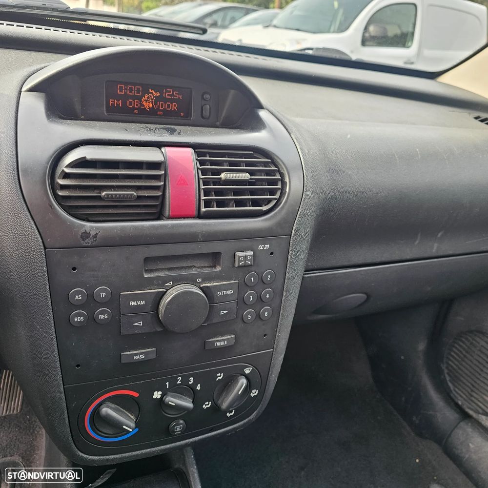 Opel Combo 1.3 CDTi - 16