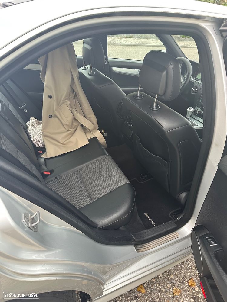Mercedes-Benz C 250 CDi Avantgarde BlueEfficiency - 8