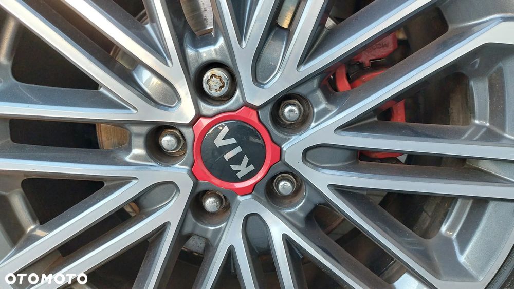 Kia ProCeed - 18
