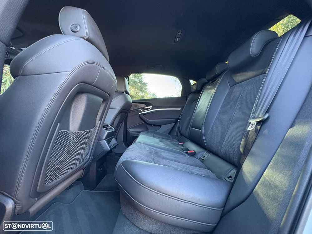 Audi e-tron Sportback 55 quattro advanced - 32