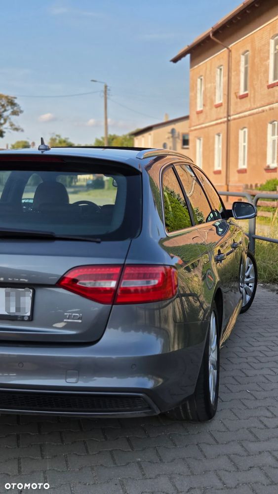 Audi A4 Avant - 6