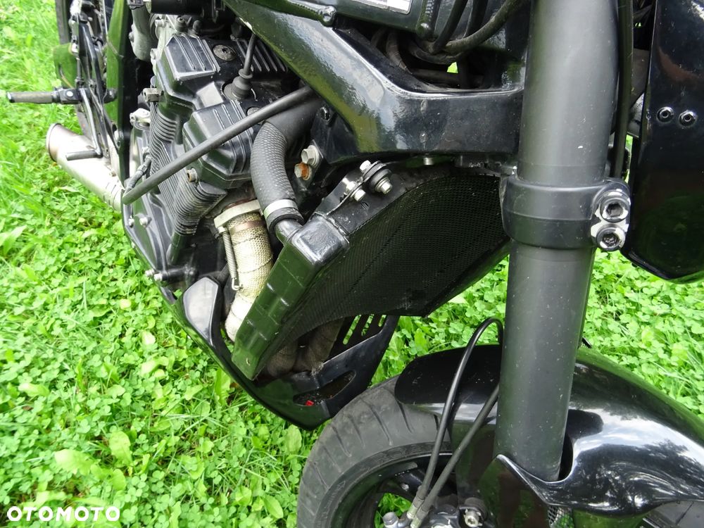 Suzuki GSX-R - 17