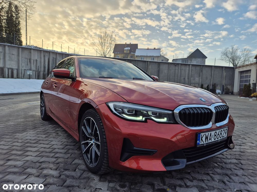 BMW Seria 3 330i xDrive Sport Line - 1