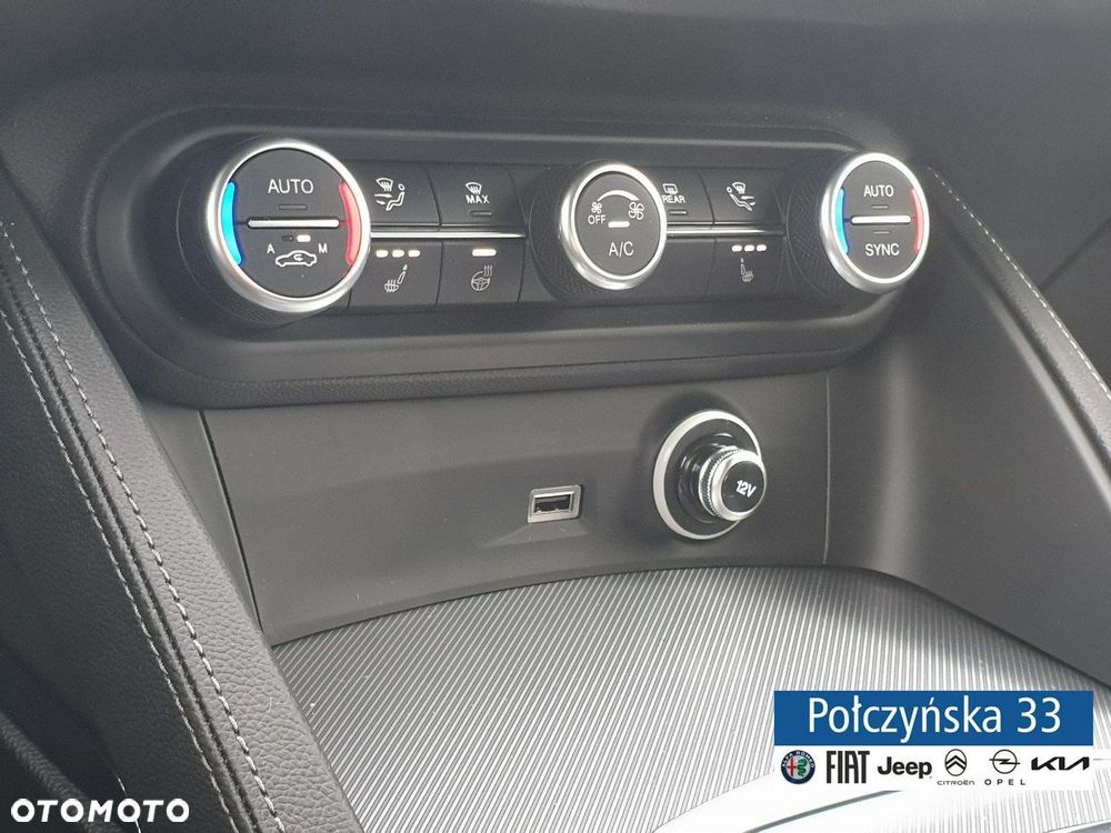 Alfa Romeo Stelvio - 27