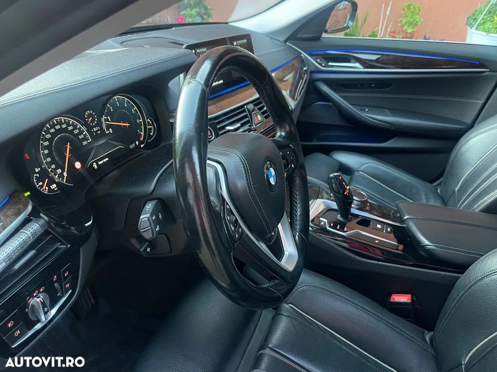 BMW Seria 5 540i xDrive Aut. Luxury Line - 13