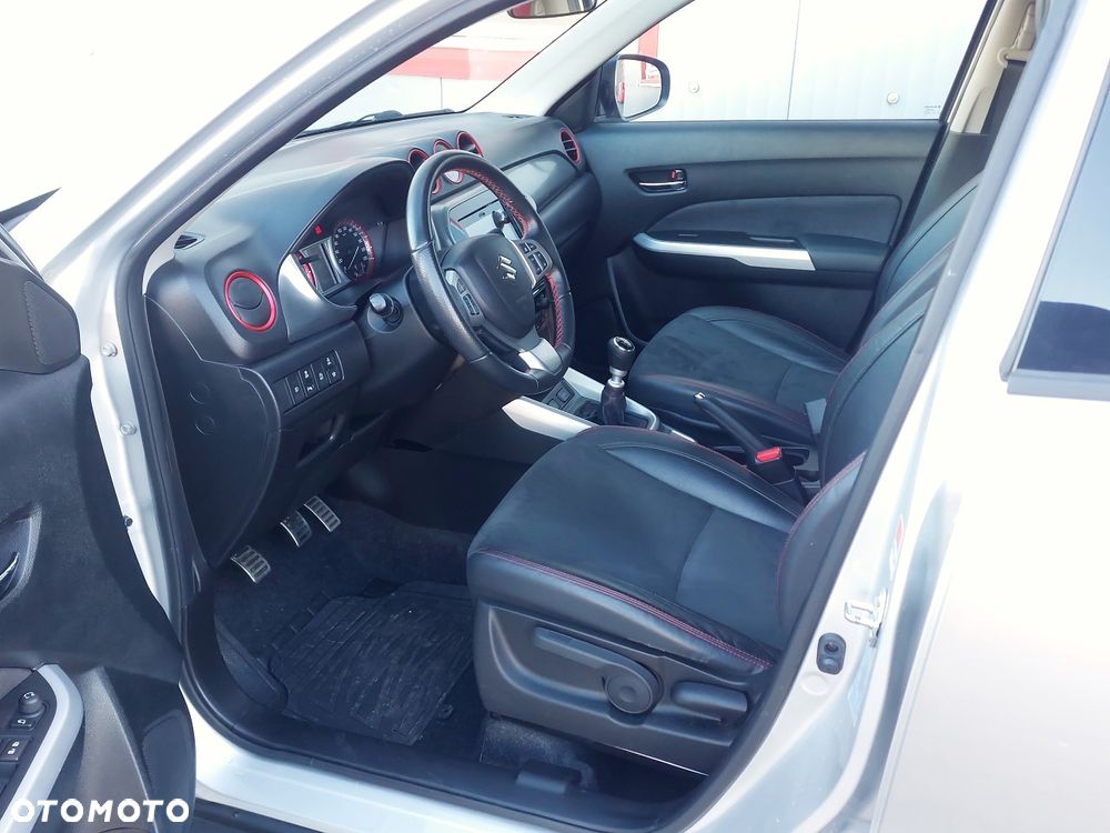 Suzuki Vitara - 14