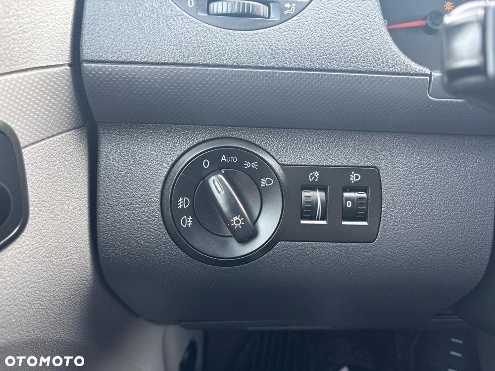 Volkswagen Caddy - 24