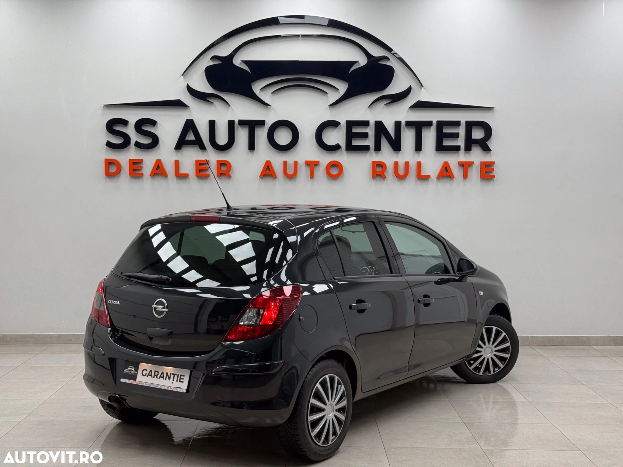 Opel Corsa 1.2 Essentia - 3