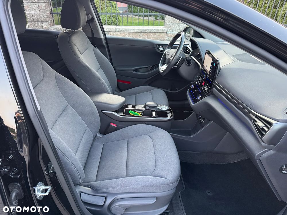 Hyundai IONIQ electric Premium - 10