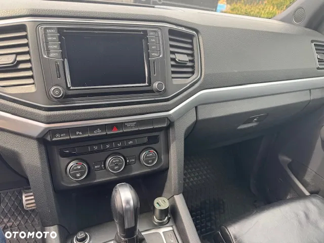 Volkswagen Amarok 3.0 V6 TDI 4Mot Aventura - 7