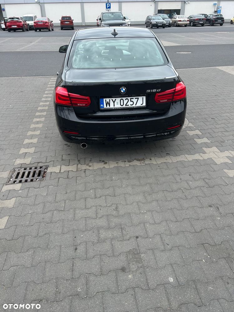 BMW Seria 3 316d - 33