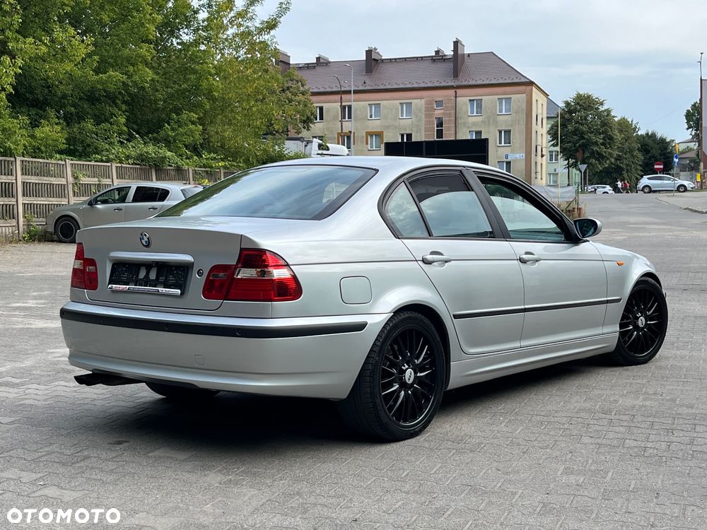 BMW Seria 3 325i - 19