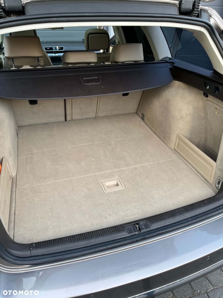 Volkswagen Passat - 13