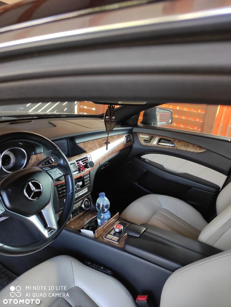 Mercedes-Benz CLS 350 CDI BlueEff - 9