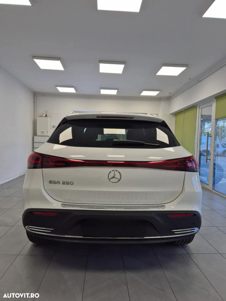 Mercedes-Benz EQA 250 Progressive - 3